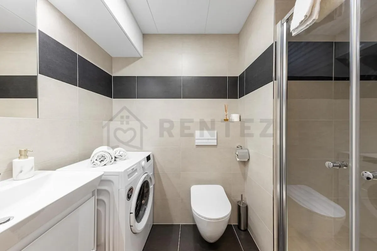 Mymozart Residence Lux Studio With Parking Included Prague Apartment