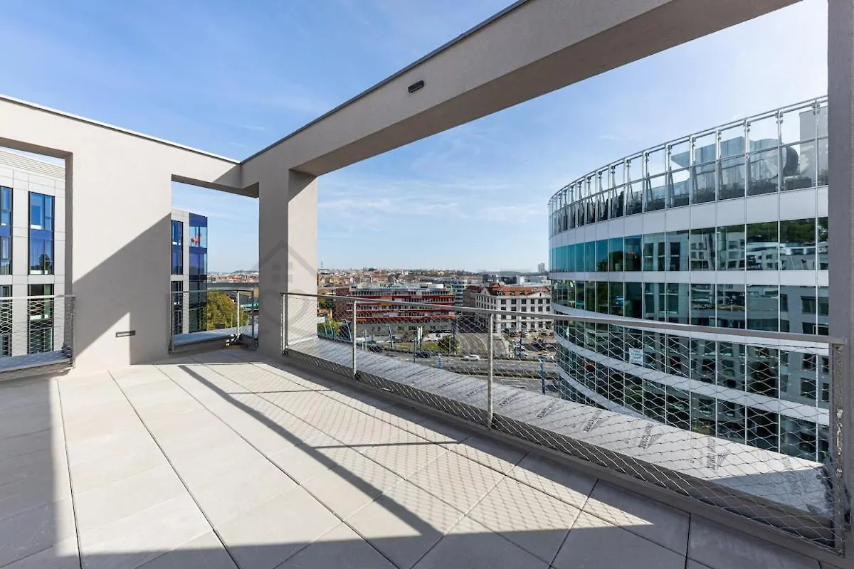 Mymozart Residence Lux Studio With Parking Included Prague